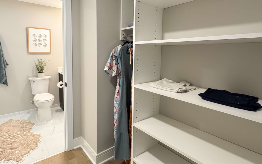 Downtown Bethesda luxury apartment with balcony and open-concept living