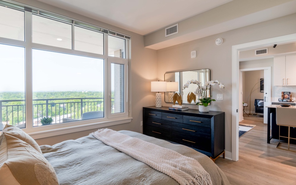 672 Sq. Ft. Luxury Apartment in Downtown Bethesda