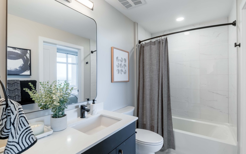672 Sq. Ft. Luxury Apartment in Downtown Bethesda